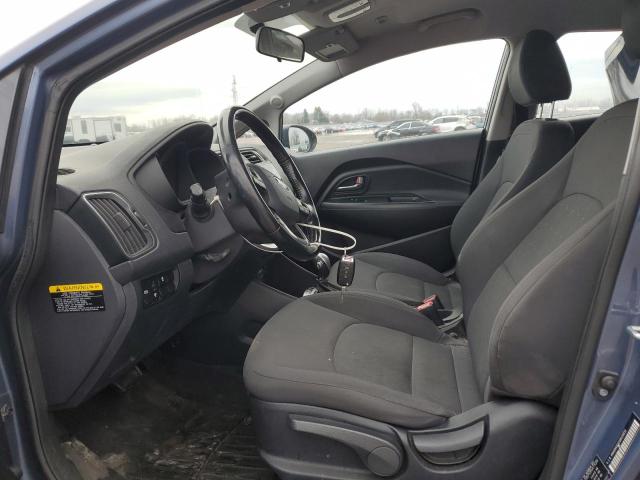 KNADN4A32G6629251 - 2016 KIA RIO EX BLUE photo 7