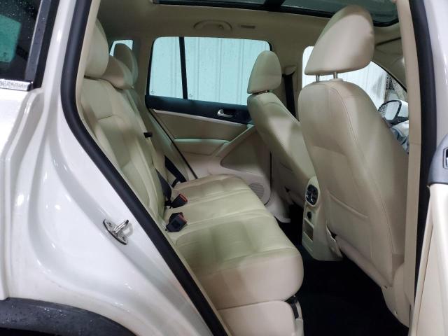 WVGBV3AXXDW561179 - 2013 VOLKSWAGEN TIGUAN S WHITE photo 11