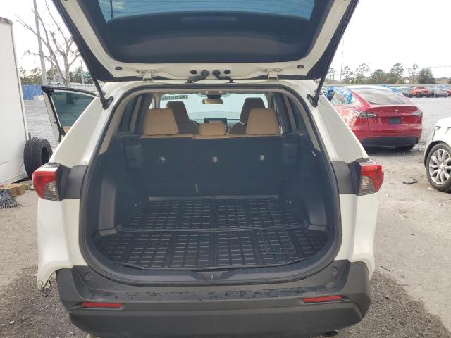 2T3W1RFV2NC176423 - 2022 TOYOTA RAV4 XLE ნაცრისფერი ფოტო 6