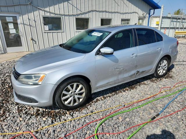2013 VOLKSWAGEN JETTA SE, 