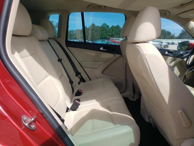 WVGAV7AX5GW058425 - 2016 VOLKSWAGEN TIGUAN S Rouge photo 11