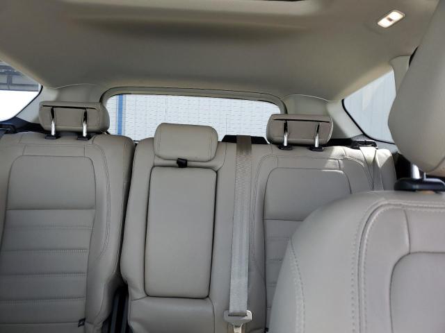 1FMCU9J92JUD11633 - 2018 FORD ESCAPE TITANIUM თეთრი ფოტო 10