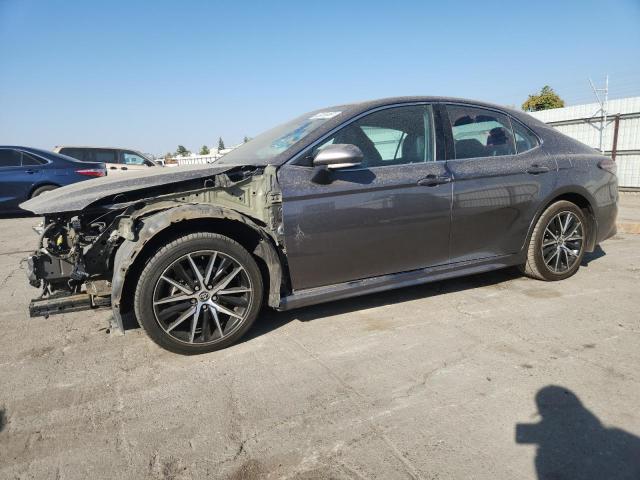2022 TOYOTA CAMRY SE, 
