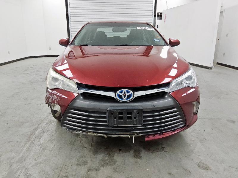 4T1BF1FK5HU661173 - 2017 TOYOTA CAMRY LE BURGUNDY photo 5