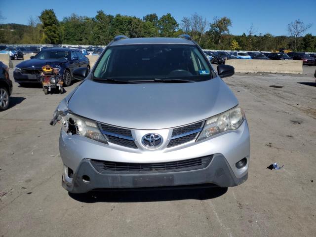 JTMBFREV3ED078076 - 2014 TOYOTA RAV4 LE SILVER photo 5