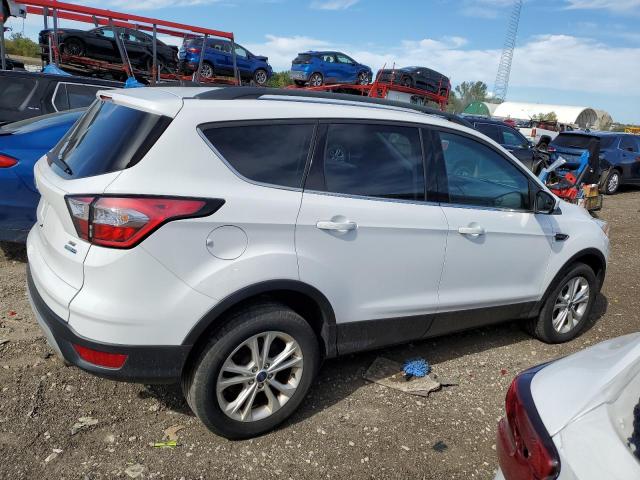 1FMCU9GD1JUB06459 - 2018 FORD ESCAPE SE WHITE photo 3