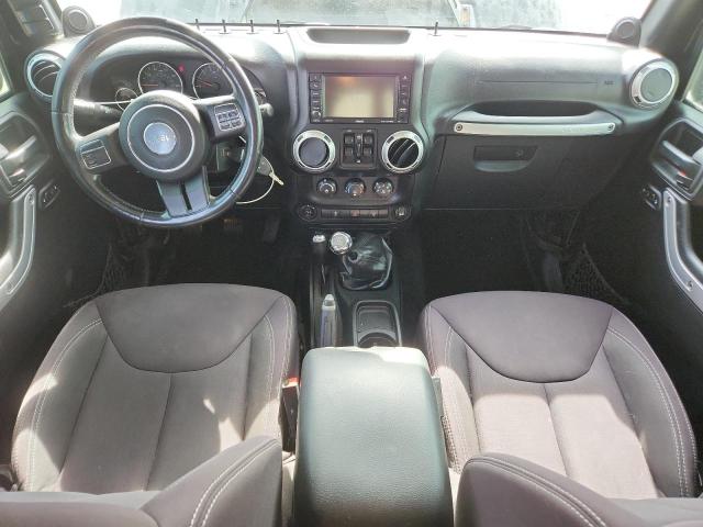 1C4BJWEG4DL698616 - 2013 JEEP WRANGLER U SAHARA 黑色 照片 8