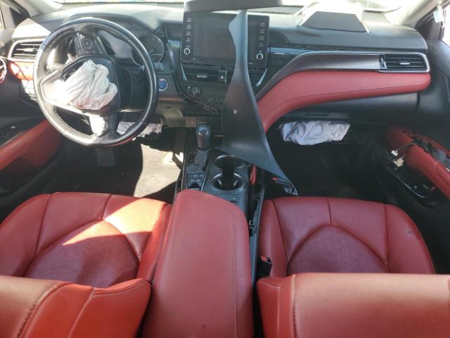 4T1K31AK1NU579579 - 2022 TOYOTA CAMRY XSE WHITE photo 8