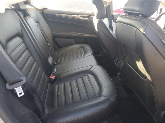 3FA6P0T92HR283387 - 2017 FORD FUSION SE SILVER photo 10