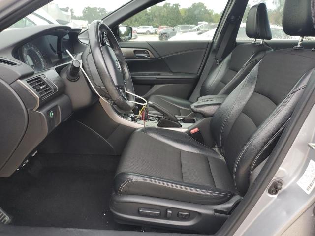 1HGCR2F5XHA032933 - 2017 HONDA ACCORD SPORT Күміс фото 7
