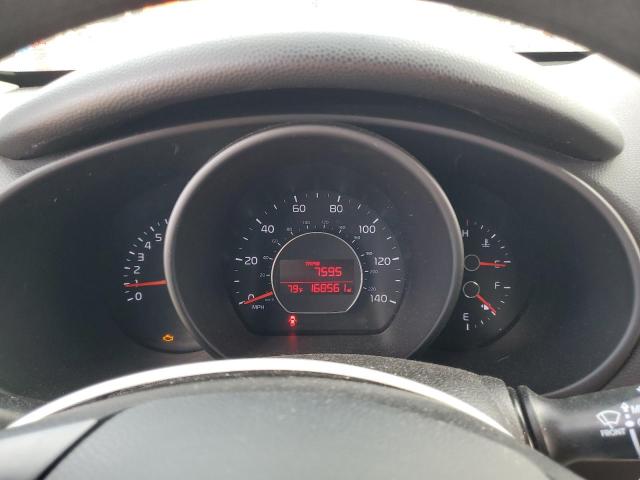 KNDJN2A23J7572688 - 2018 KIA SOUL 银色 照片 9