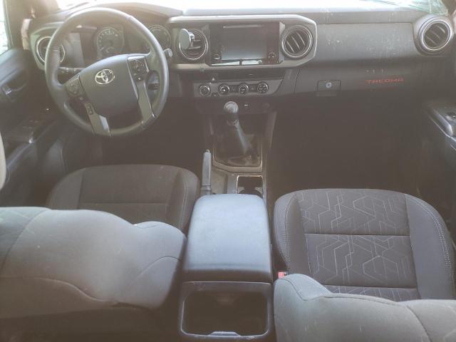 5TFCZ5AN2HX121576 - 2017 TOYOTA TACOMA DOUBLE CAB Biały zdjęcie 8