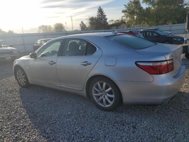 JTHBL46F785061202 - 2008 LEXUS LS 460 SILVER photo 2