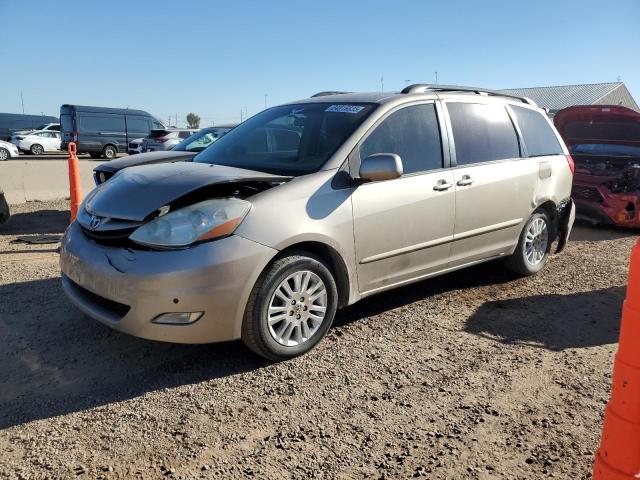 2010 TOYOTA SIENNA XLE, 