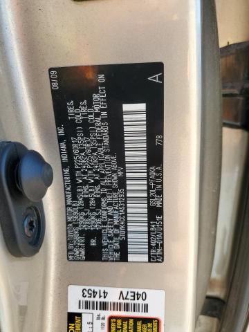 5TDYK4CC1AS312935 - 2010 TOYOTA SIENNA XLE ოქროსფერი ფოტო 13