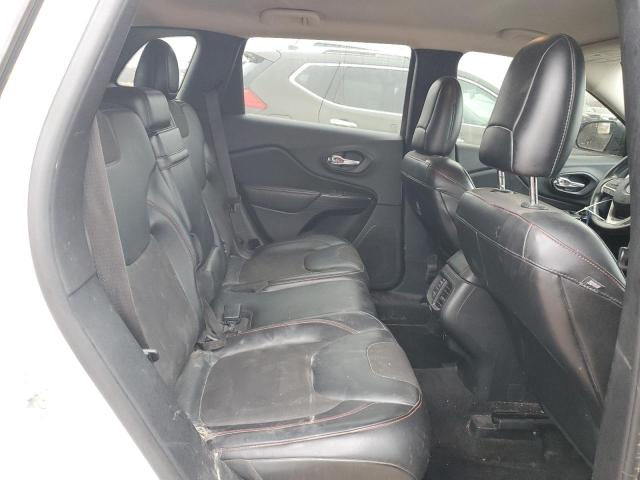 1C4PJMBS9GW112417 - 2016 JEEP CHEROKEE TRAILHAWK WHITE photo 11