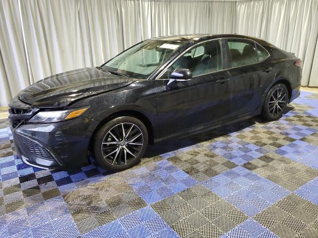 4T1G11BK1RU123873 - 2024 TOYOTA CAMRY SE NIGHT SHADE BLACK photo 1