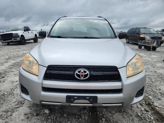 JTMZF4DV7B5032842 - 2011 TOYOTA RAV4 银色 照片 5