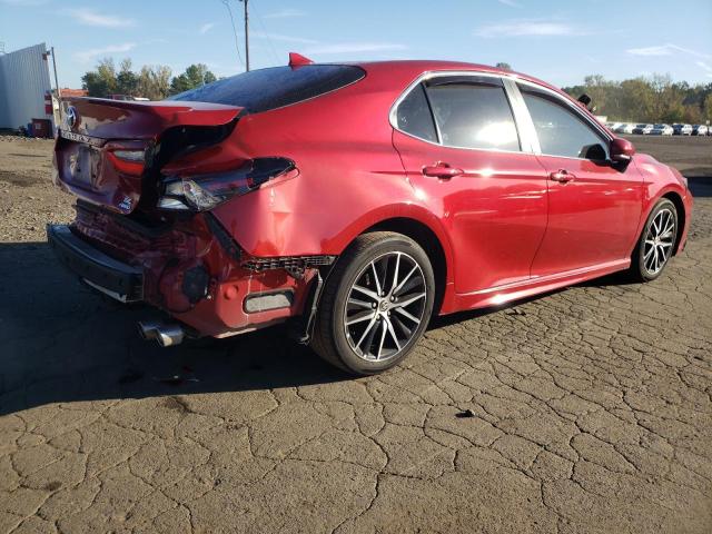 4T1G11BKXNU064526 - 2022 TOYOTA CAMRY SE 红色 照片 3