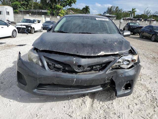 JTDBU4EE0B9157499 - 2011 TOYOTA COROLLA BASE Մոխրագույն լուսանկար 5