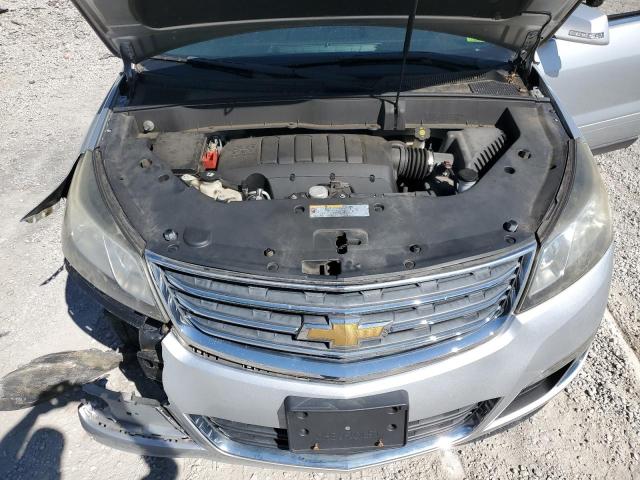 1GNKVGKD7GJ181743 - 2016 CHEVROLET TRAVERSE LT SILVER photo 12
