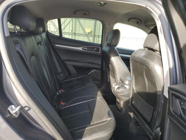 ZASFAKPN4J7B67627 - 2018 ALFA ROMEO STELVIO SPORT GRAY photo 11