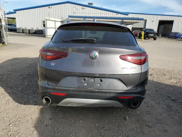 ZASFAKPN4J7B67627 - 2018 ALFA ROMEO STELVIO SPORT GRAY photo 6