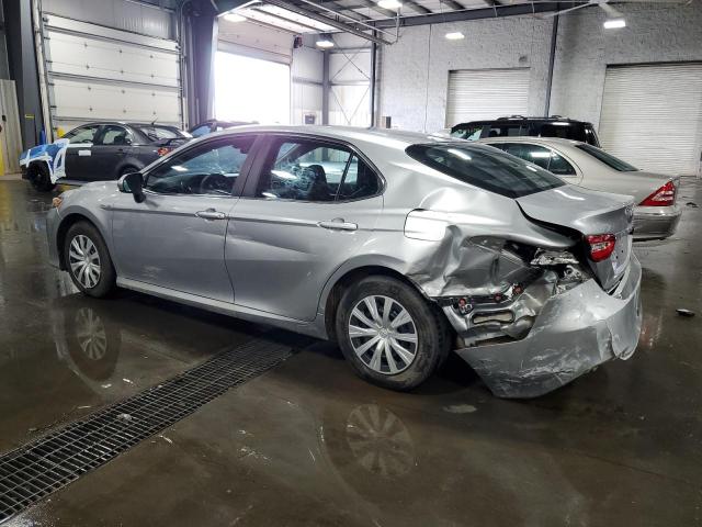 4T1B31HK1KU005193 - 2019 TOYOTA CAMRY LE Argent photo 2