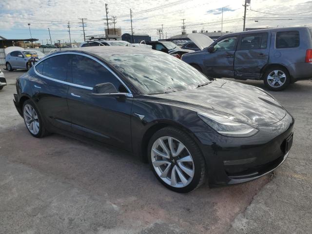 5YJ3E1EA8JF071178 - 2018 TESLA MODEL 3 Czarny zdjęcie 4