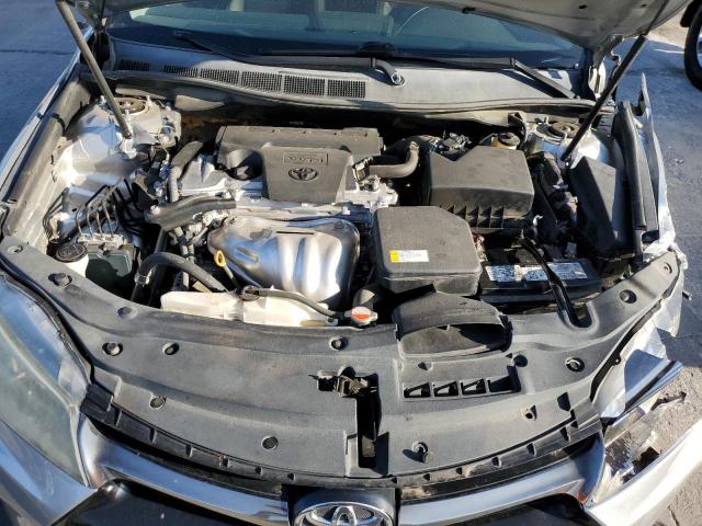 4T1BF1FK9GU607759 - 2016 TOYOTA CAMRY LE SILVER photo 11