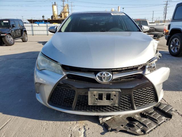 4T1BF1FK9GU607759 - 2016 TOYOTA CAMRY LE SILVER photo 5