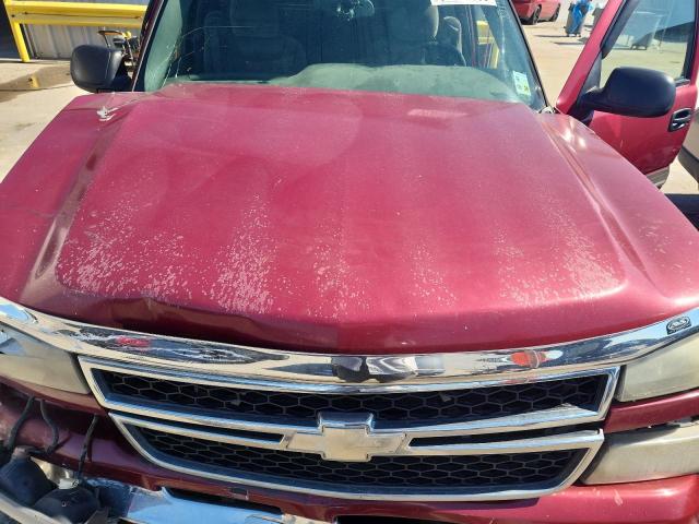 2GCEC13V261342802 - 2006 CHEVROLET SILVERADO C1500 RED photo 11