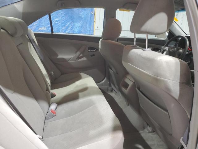 4T4BE46K59R115226 - 2009 TOYOTA CAMRY BASE Արծաթագույն լուսանկար 10