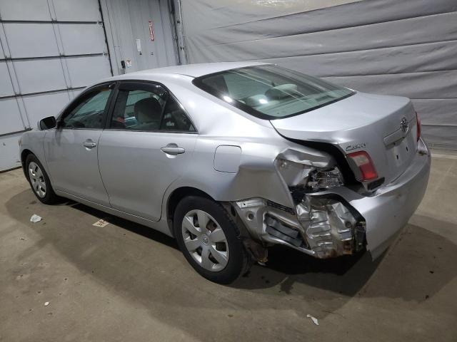 4T4BE46K59R115226 - 2009 TOYOTA CAMRY BASE Արծաթագույն լուսանկար 2