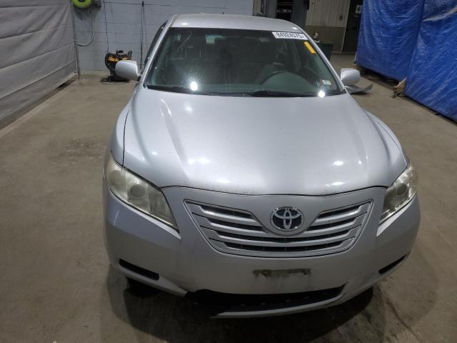 4T4BE46K59R115226 - 2009 TOYOTA CAMRY BASE Արծաթագույն լուսանկար 5