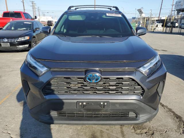 4T3RWRFV9PU085925 - 2023 TOYOTA RAV4 XLE Gümüş foto 5