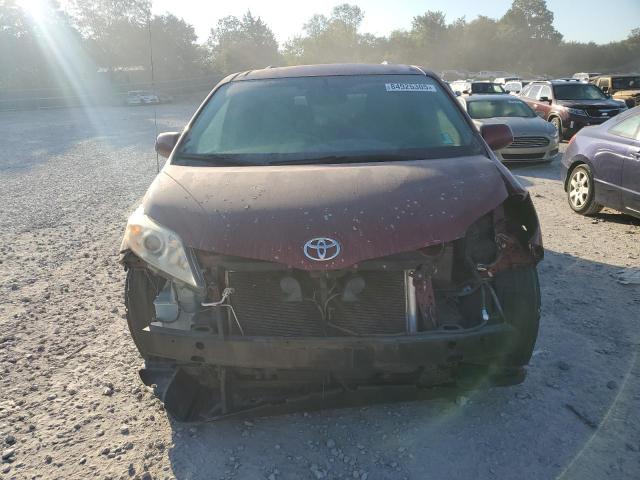 5TDKK3DC5CS215268 - 2012 TOYOTA SIENNA LE RED photo 5