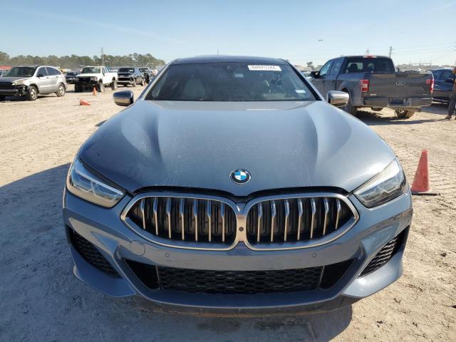 WBAGV8C08NCK07510 - 2022 BMW M850XI BLUE photo 5