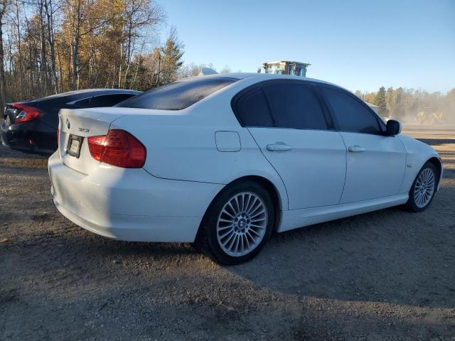 WBAPG73539A401699 - 2009 BMW 323 I WHITE photo 3
