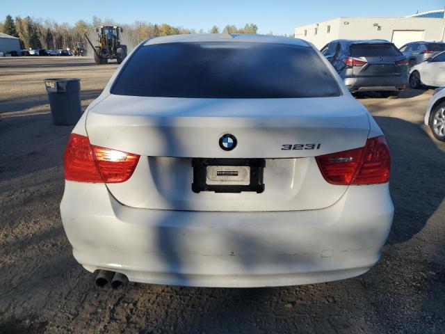 WBAPG73539A401699 - 2009 BMW 323 I WHITE photo 6