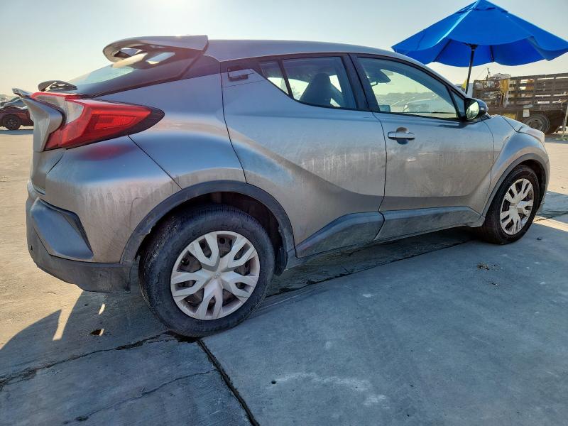 NMTKHMBX9KR087222 - 2019 TOYOTA C-HR XLE Gümüş foto 3