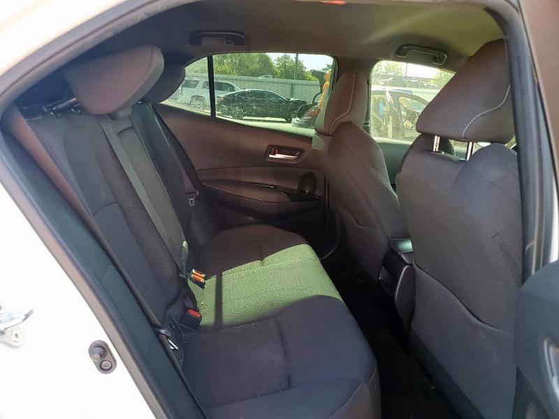 JTND4MBE5M3129700 - 2021 TOYOTA COROLLA SE Beyaz fotoğraf 10