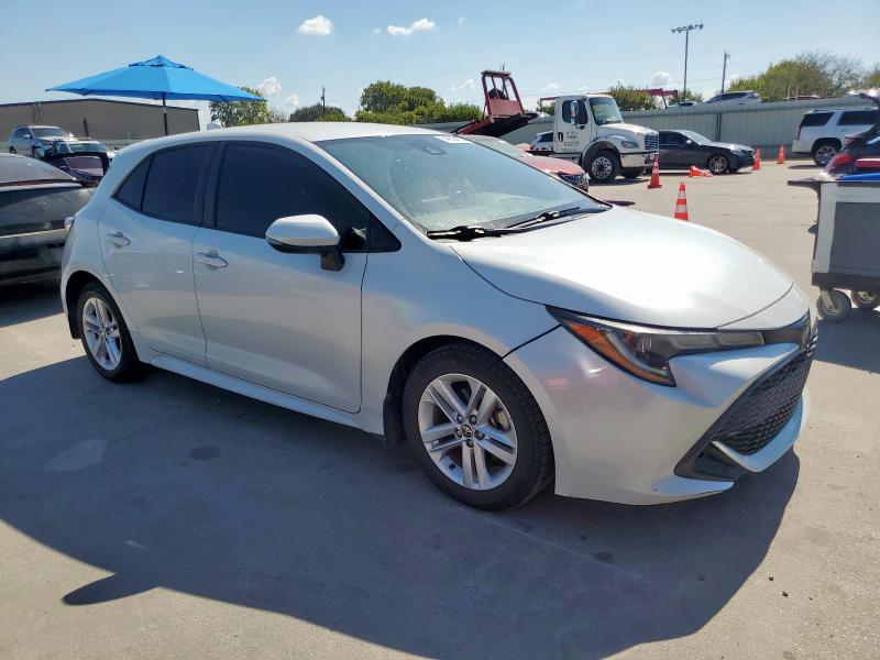 JTND4MBE5M3129700 - 2021 TOYOTA COROLLA SE Beyaz fotoğraf 4