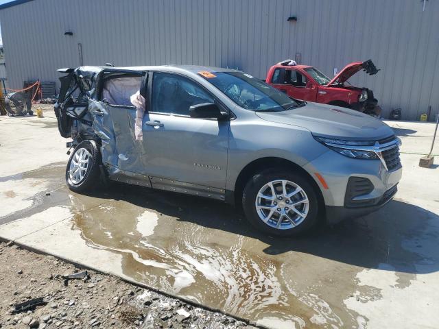 3GNAXHEGXPL160430 - 2023 CHEVROLET EQUINOX LS Srebrny zdjęcie 4