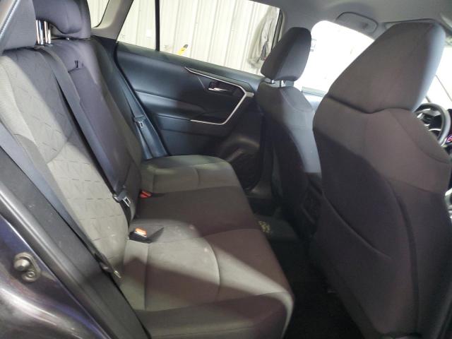 2T3P1RFV5MC157416 - 2021 TOYOTA RAV4 XLE GRAY photo 11