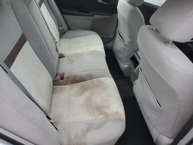 4T1BF1FK4CU064699 - 2012 TOYOTA CAMRY BASE SILVER photo 10