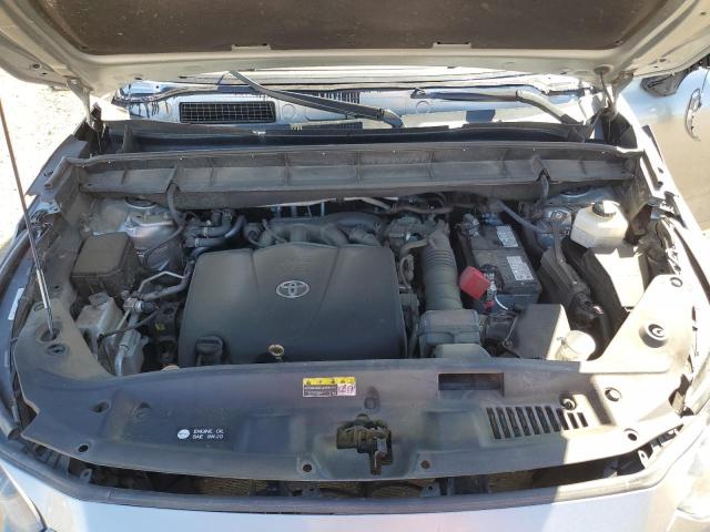 5TDGZRBH6MS122425 - 2021 TOYOTA HIGHLANDER XLE Серебристый фото 12