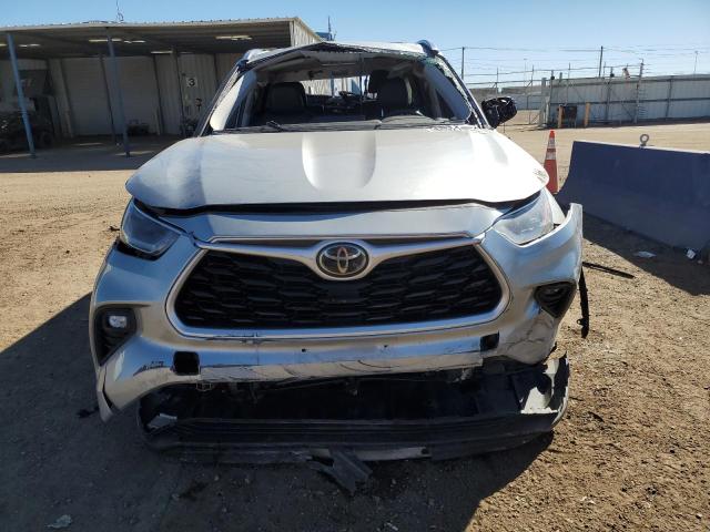5TDGZRBH6MS122425 - 2021 TOYOTA HIGHLANDER XLE Серебристый фото 5