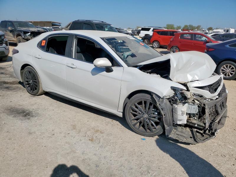 4T1K61AK4PU735138 - 2023 TOYOTA CAMRY XSE Blanc photo 4