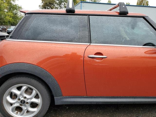 WMWSV3C59BTY11751 - 2011 MINI COOPER S Turuncu fotoğraf 10